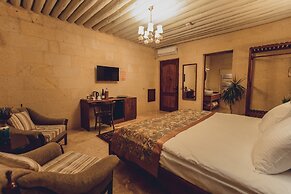 Peristyle Cave Cappadocia - Special Class