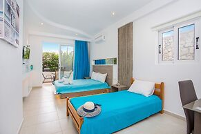 Stay Helios - Aparts & Pool Suites