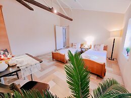 Hotel Karavan