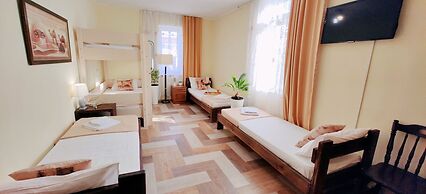 Hotel Karavan
