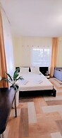 Hotel Karavan