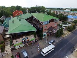 Hotel Karavan