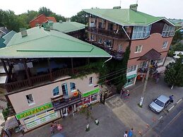 Hotel Karavan