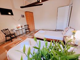 Hotel Karavan