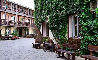 Hotel Karavan