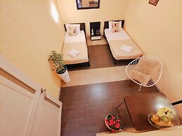 Hotel Karavan