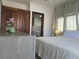 Stanza Mare Beach Front