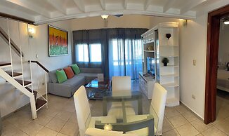 Stanza Mare Beach Front