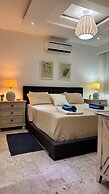 Stanza Mare Beach Front