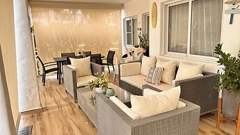 Stanza Mare Beach Front