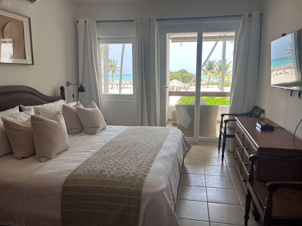 Stanza Mare Beach Front