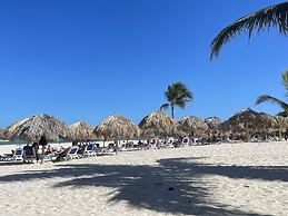 Stanza Mare Beach Front