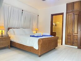 Stanza Mare Beach Front