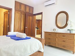 Stanza Mare Beach Front