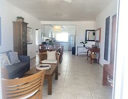 Stanza Mare Beach Front