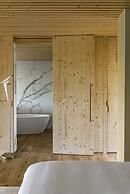 Souki Lodges & Spa