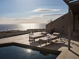 Yoma Cove Suites