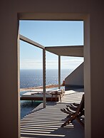 Yoma Cove Suites