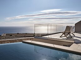 Yoma Cove Suites