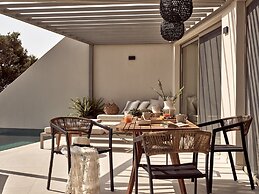 Yoma Cove Suites