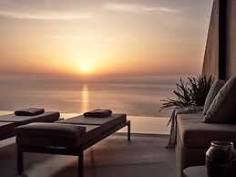Yoma Cove Suites