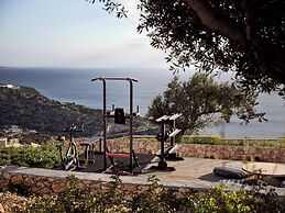 Yoma Cove Suites