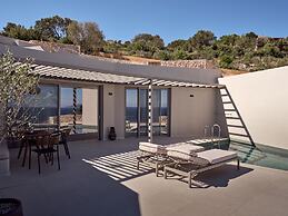 Yoma Cove Suites