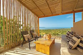 Hilltop Resort