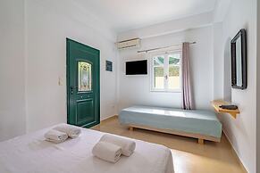 Hilltop Resort