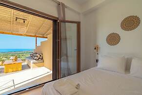 Hilltop Resort