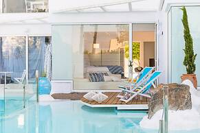 Kouros Home and Suites