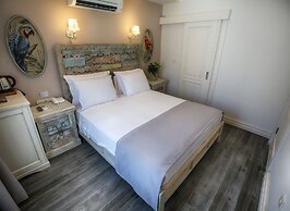 No 10 Hotel