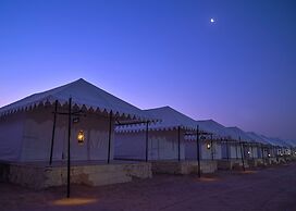 The Carvaan Resort