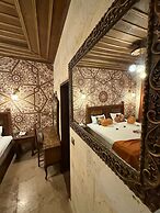 Serenus Cave Suites