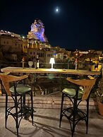Serenus Cave Suites