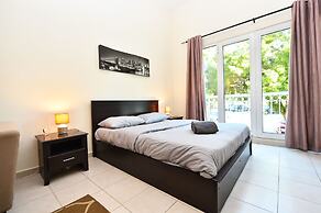MRH - Studio in Discovery Gardens