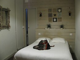 Logis Hotel Le Cheval Noir