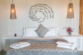 Africanis Bungalows