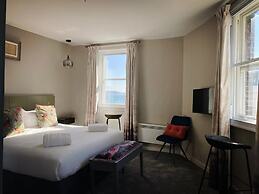 Chapter 1 Hotels