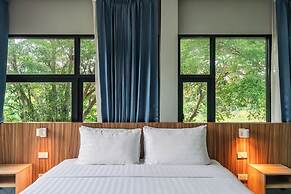 The Tree Riverside Resort Kaeng Krachan