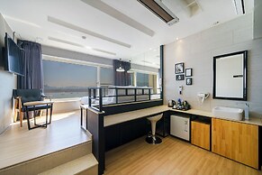 JK Hotel