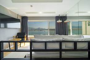 JK Hotel
