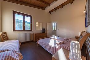 Casale Rosy 6 2 in Offida
