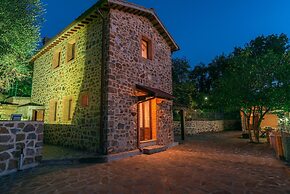 Casale Montegiovi 6 4