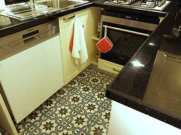 Tilas House No8 - Hostel