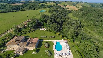 Villa Le Chiarne 22