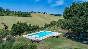 Casale Piattini 10 in Massa Bassa