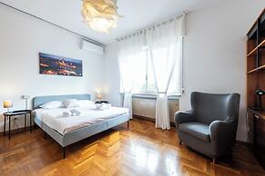 Riverview Luxury Flat