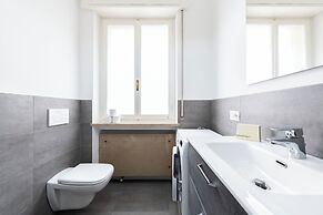 Riverview Luxury Flat