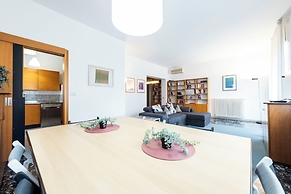 Riverview Luxury Flat